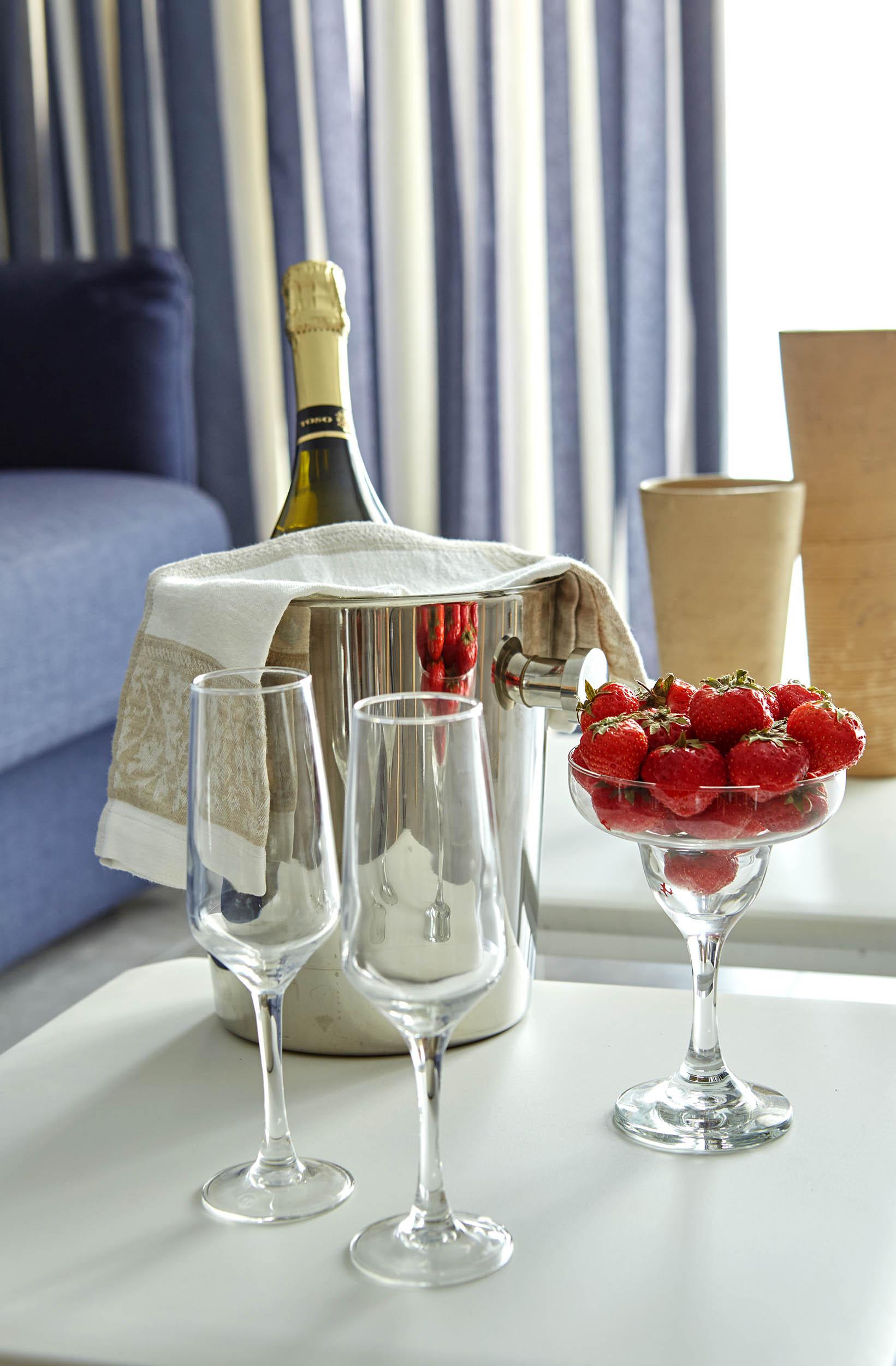 Mystery Skiathos Luxury Residence Екстер'єр фото
